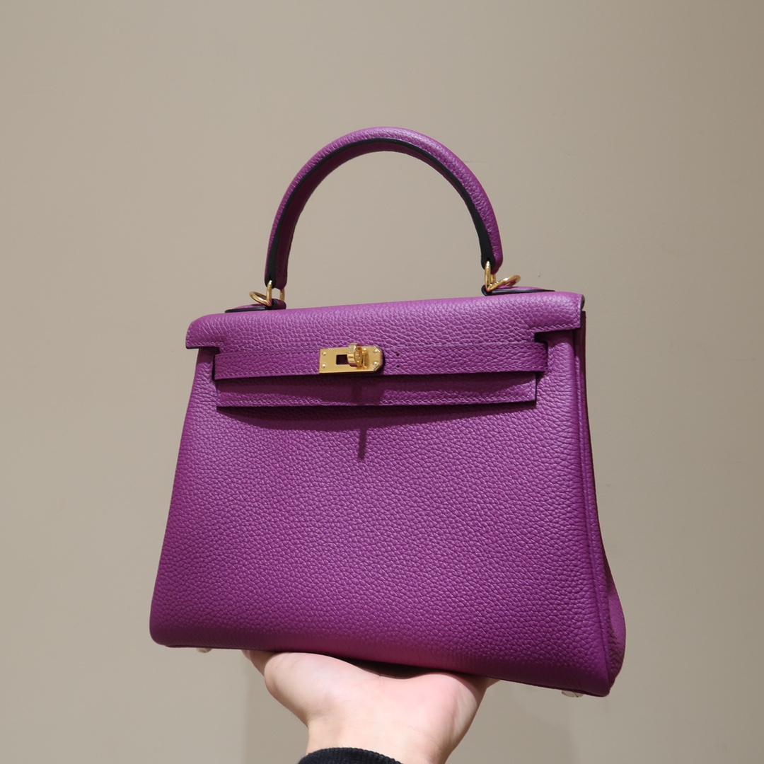 Hermes Kelly 25cm Handbag Shoulder Bag in Purple Togo Leather